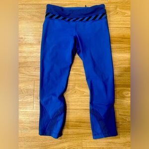 Lululemon leggings crop size 6